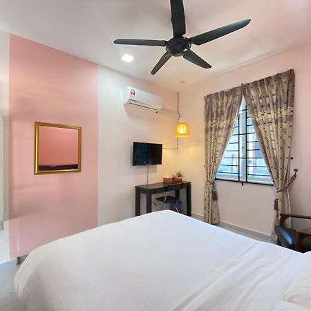קמפונג קואלה בסוט Besut Guesthouse מראה חיצוני תמונה
